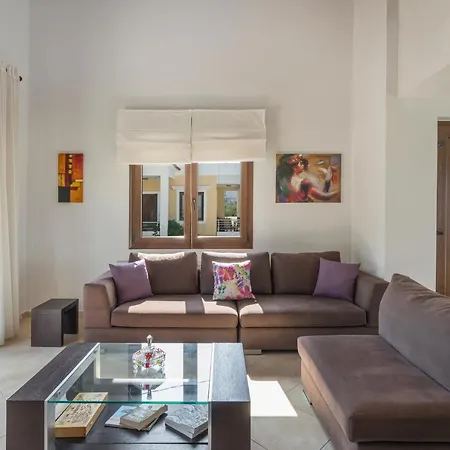 Katerina ヴィラ ハニア