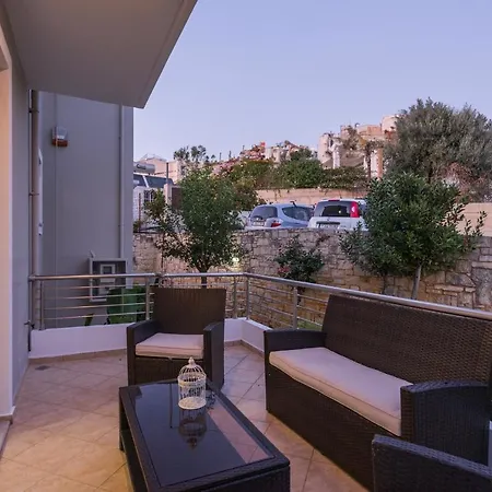 Katerina ヴィラ ハニア