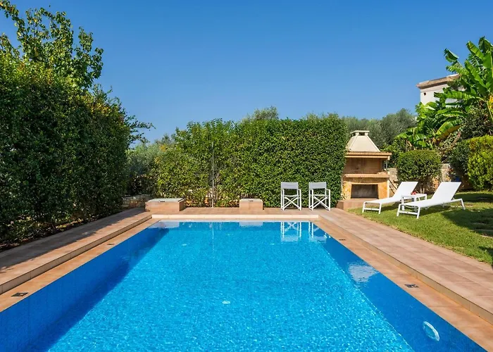 Katerina With Private Pool *